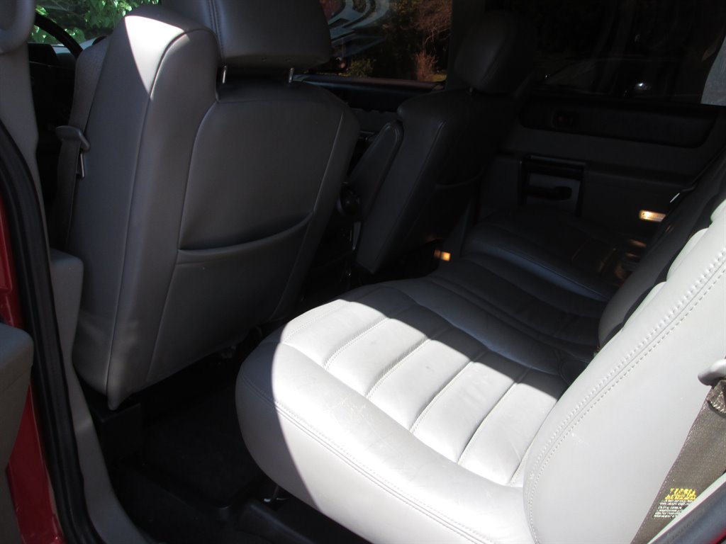 2004 Hummer H2 3/4 Ton photo 10