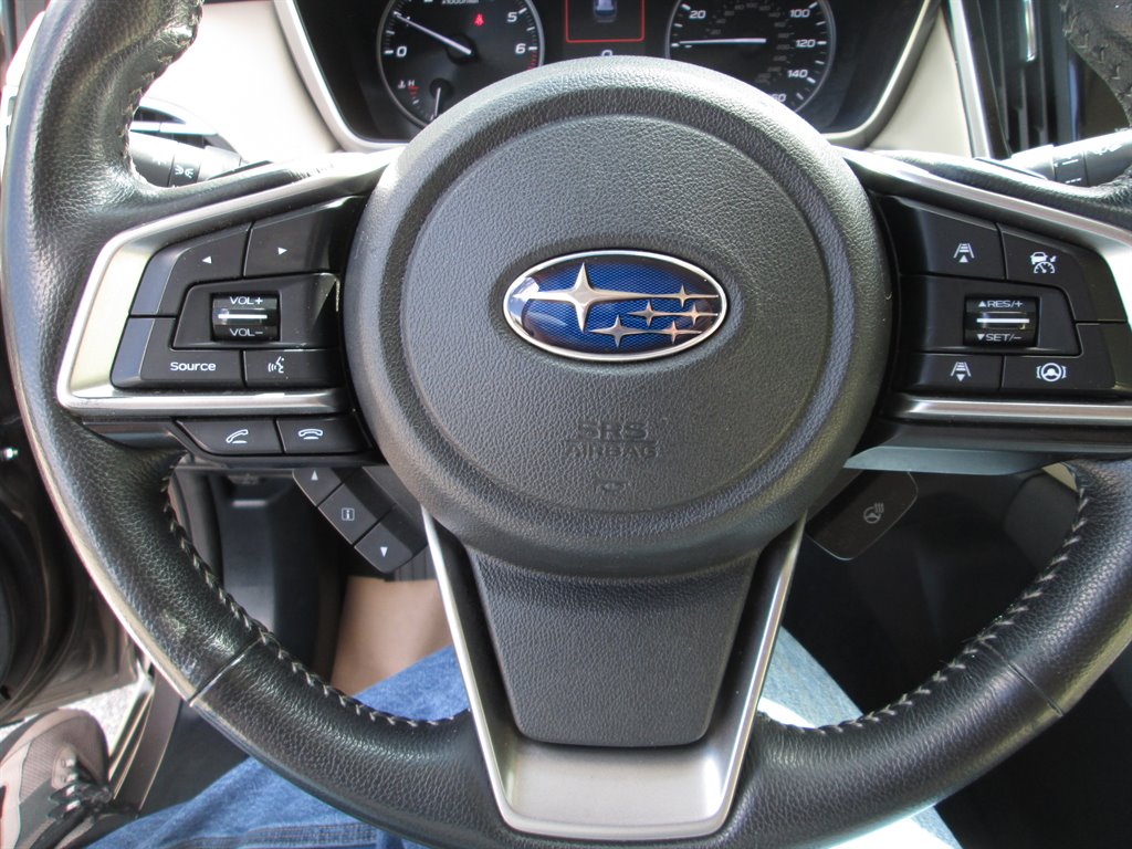 2021 Subaru Outback Limited - Photo 12