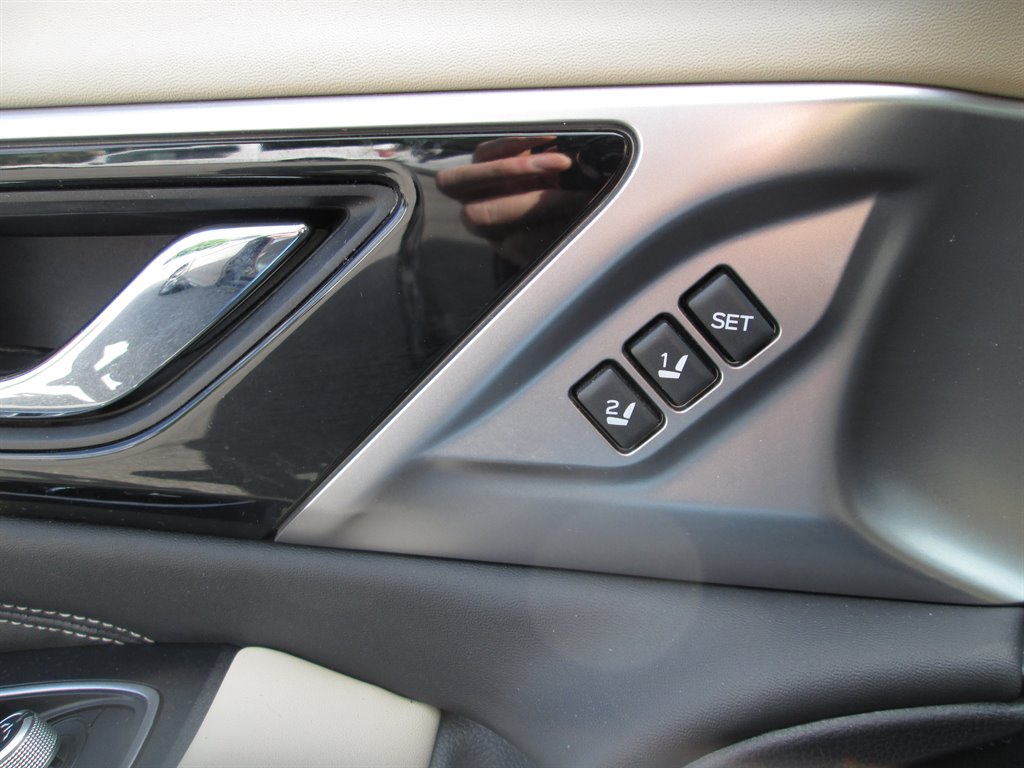 2021 Subaru Outback Limited - Photo 15