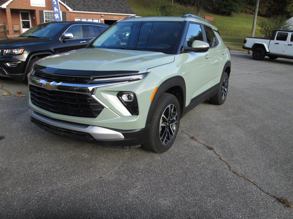 2025 Chevrolet Trailblazer LT's photo
