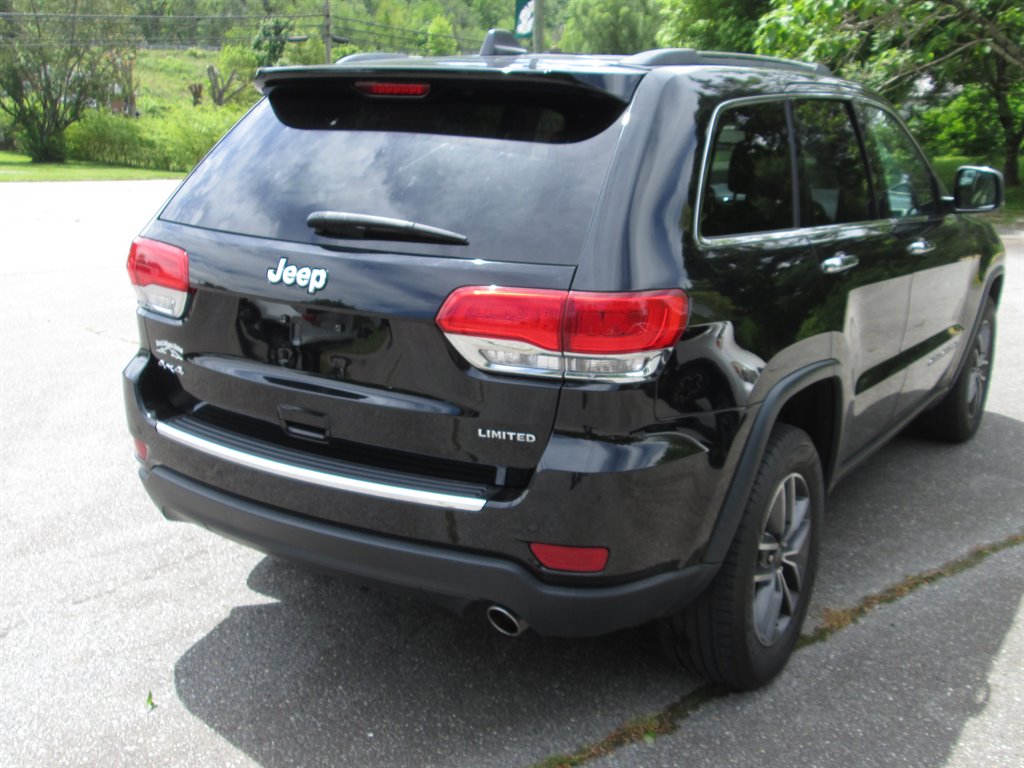2019 Jeep Grand Cherokee Limited photo 6