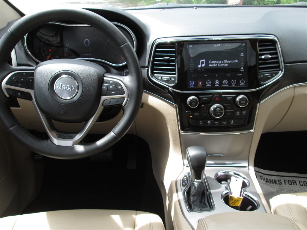 2019 Jeep Grand Cherokee Limited photo 9