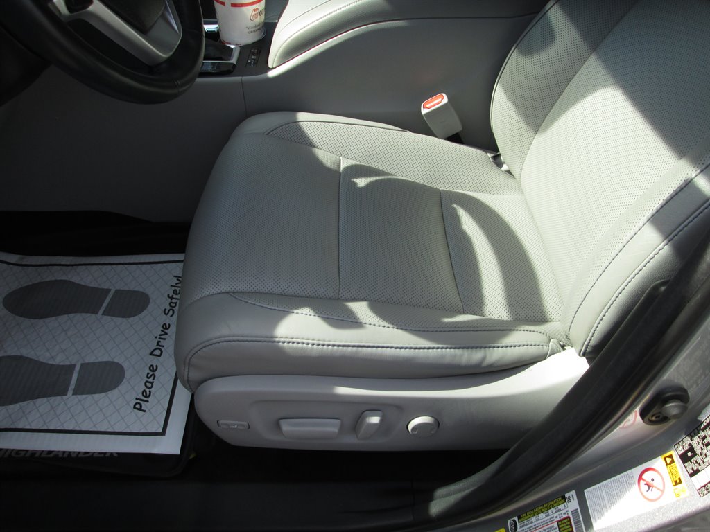 2018 Toyota Highlander Limited Platinum - Photo 6