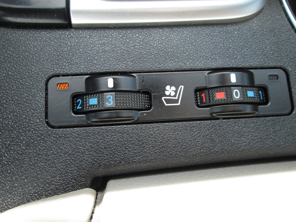2018 Toyota Highlander Limited Platinum - Photo 11